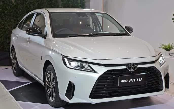Chi tiết xe sedan hạng B Toyota Vios bản hybrid đẹp vượt trội, trang bị sánh ngang Honda City, Hyundai Accent sẽ có giá bao nhiêu khi ra mắt ở Thái Lan?- Ảnh 5. Chi tiết xe sedan hạng B Toyota Vios bản hybrid đẹp vượt trội, trang bị sánh ngang Honda City, Hyundai Accent sẽ có giá bao nhiêu khi ra mắt ở Thái Lan?- Ảnh 5.