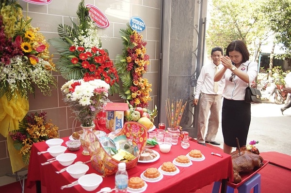 Cách cúng khai trương cửa hàng đơn giản kinh doanh hồng phát - Ảnh 4. Cách cúng khai trương cửa hàng đơn giản kinh doanh hồng phát - Ảnh 4.
