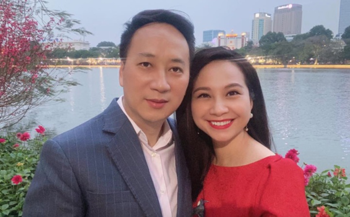 Hôn nhân viên mãn của MC xinh đẹp vừa 'chia tay' VTV3 sau 20 năm gắn bó - Ảnh 2. Hôn nhân viên mãn của MC xinh đẹp vừa 'chia tay' VTV3 sau 20 năm gắn bó - Ảnh 2.