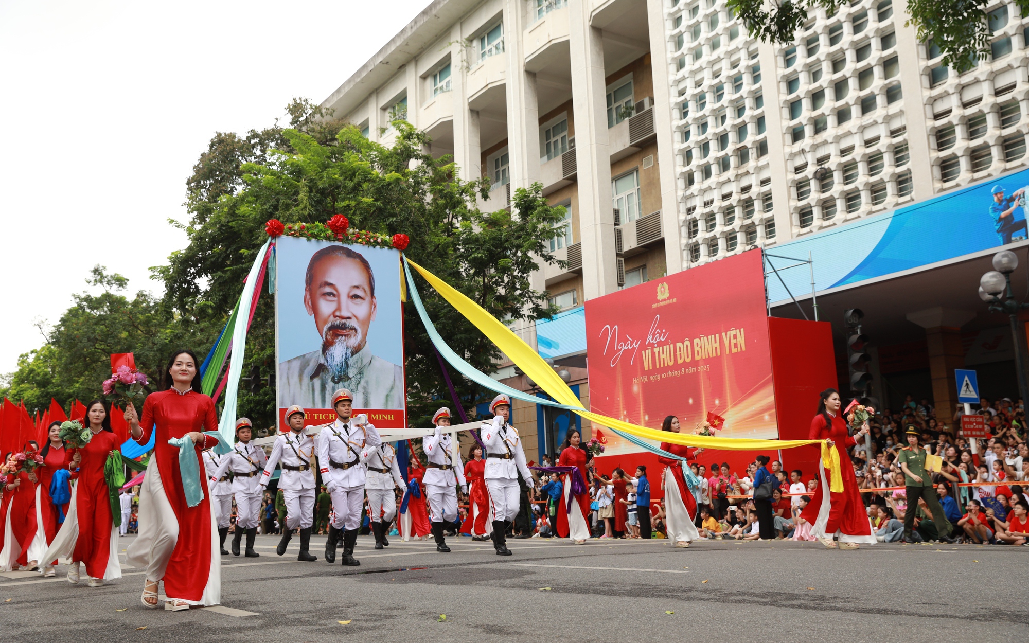 anh-hoi-4-175480436339115791171-39-0-1289-2000-crop-1754804373257860841333.jpg