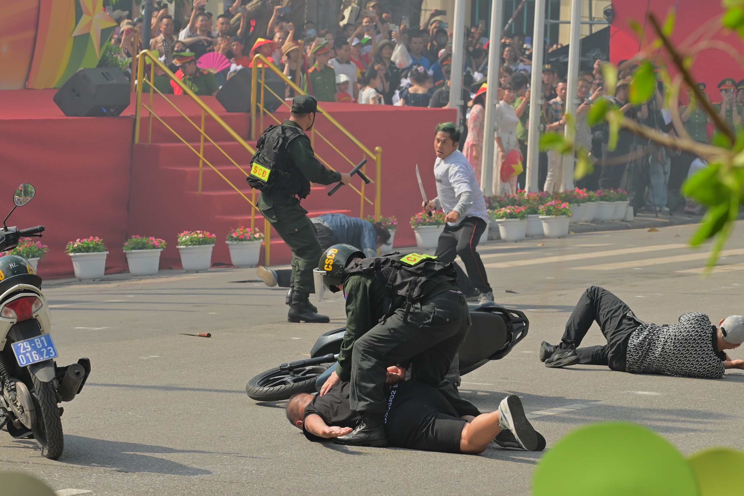 anh-hoi-9-1754803368364881428570.jpg