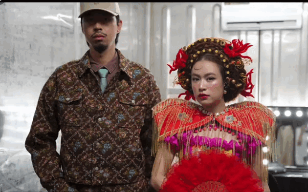 234-17549821417631485750065-0-0-394-630-crop-17549821455741136796472.gif
