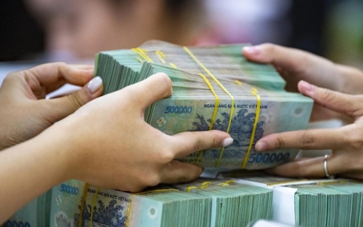 Lãi suất Agribank, Vietcombank, Vietinbank, BIDV mới nhất: Gửi tiết kiệm 1 tỉ đồng ở Agribank nhận bao nhiêu tiền lãi?