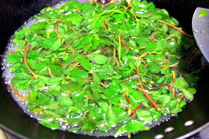 Loại rau ít ngậm thuốc trừ sâu nhất chợ, hỗ trợ thải độc, tốt cho sức khỏe người bị tiểu đường- Ảnh 11. Loại rau ít ngậm thuốc trừ sâu nhất chợ, hỗ trợ thải độc, tốt cho sức khỏe người bị tiểu đường- Ảnh 11.