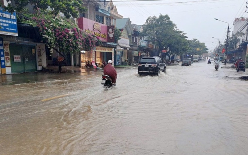 thoi-tiet-17550980981421602239990-0-0-544-870-crop-1755098309396613766340.jpg