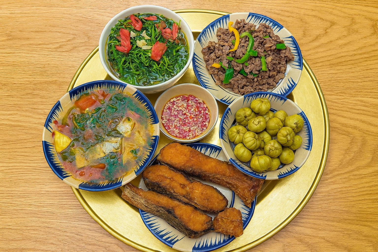 អាហាររដូវស្លឹកឈើជ្រុះ 110+ ជាមួយនឹងមុខម្ហូបដ៏ឈ្ងុយឆ្ងាញ់ជាច្រើនមុខ ដែលឆ្ងាញ់ខ្លាំង អ្នកនឹងជាប់ចិត្ត! - រូបថត 47 ។ 110+ mâm cơm mùa thu với nhiều món ăn ngon 'đỉnh nóc kịch trần', ăn là nghiền luôn!- Ảnh 47.