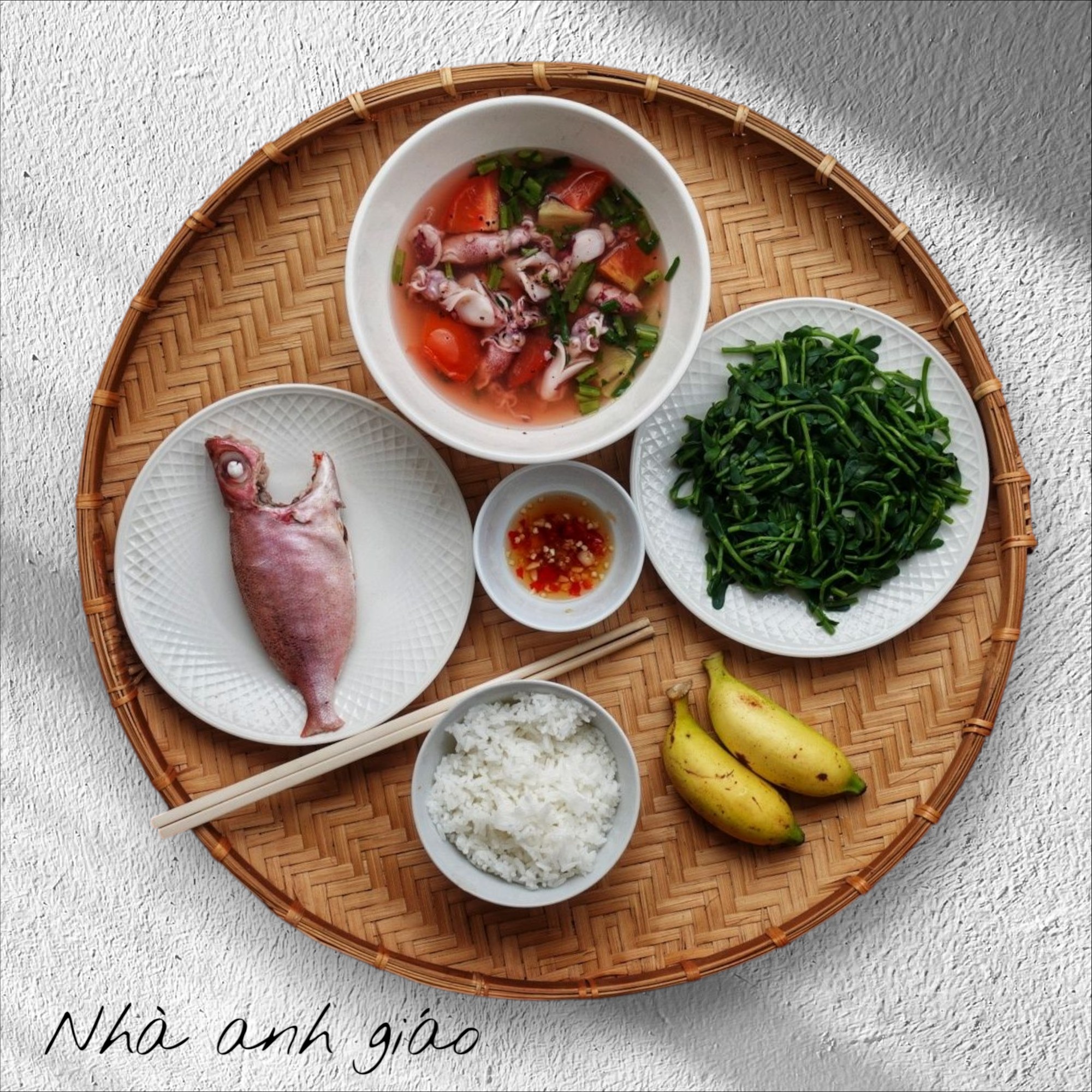 Những mâm cơm của thầy giáo 9X độc thân ở Đà Lạt: Đẹp mê mẩn, ngon 'nhức nách' khiến dân mạng trầm trồ- Ảnh 3.