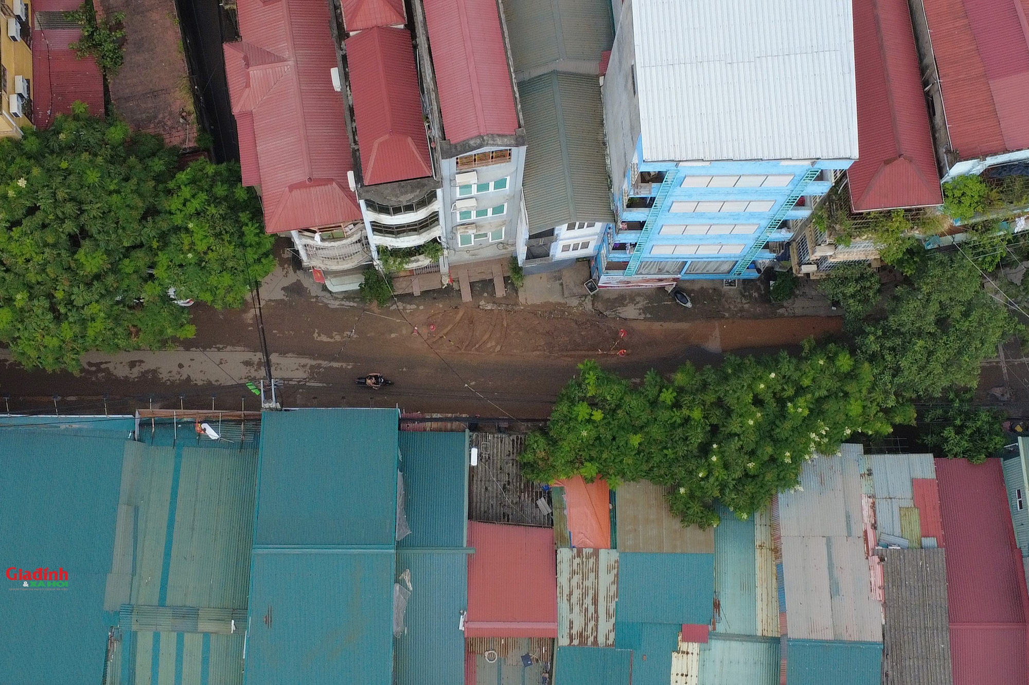 Hà Nội: Người dân khốn khổ vì đường Thanh Bình bị 'băm nát' sau hơn 1 năm thi công- Ảnh 15.