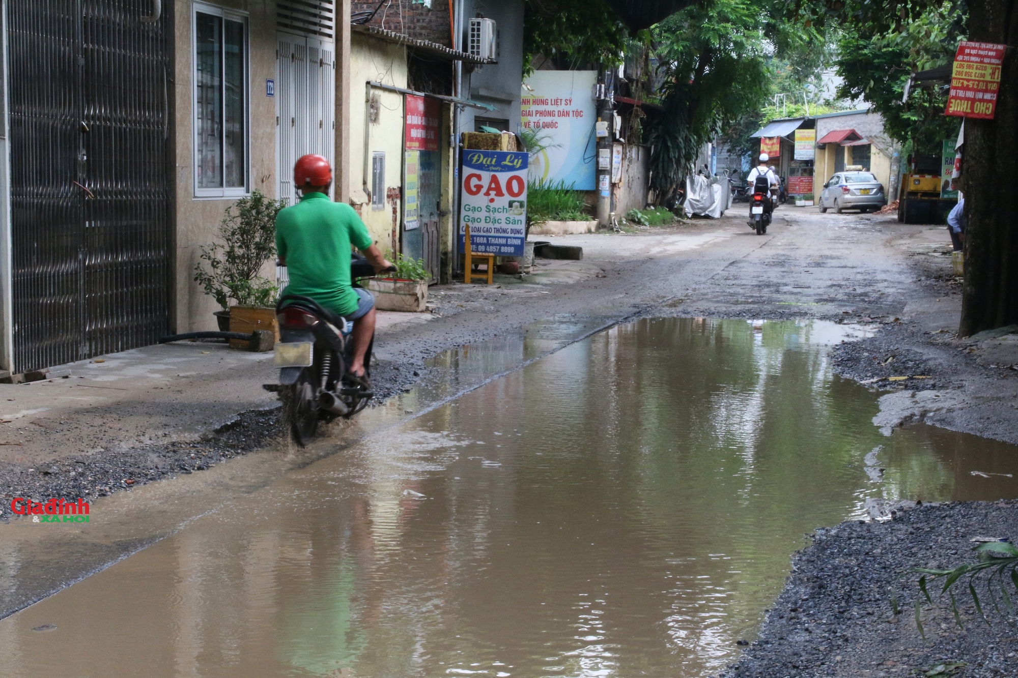 Hà Nội: Người dân khốn khổ vì đường Thanh Bình bị 'băm nát' sau hơn 1 năm thi công- Ảnh 11.