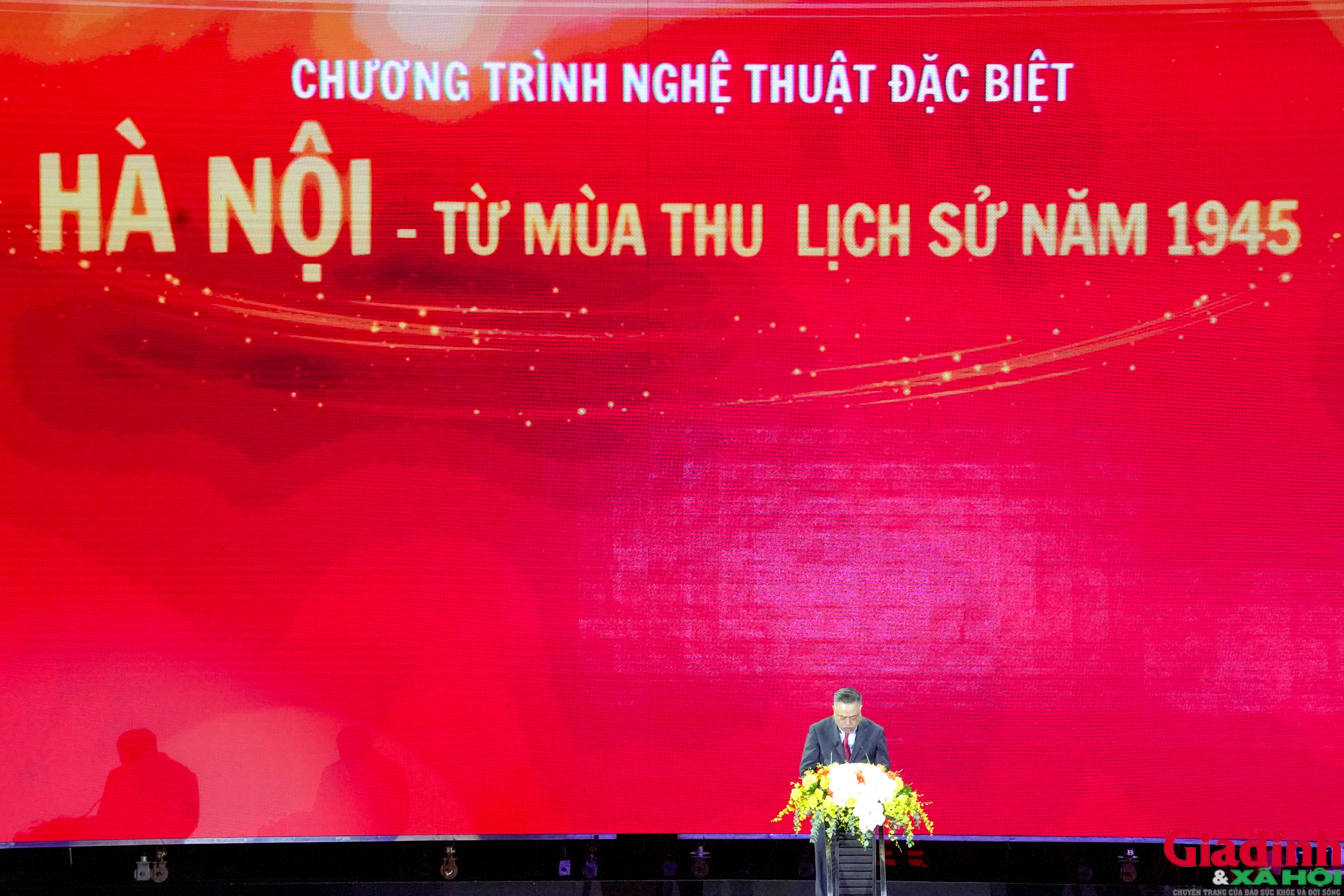 anh-chu-tich-ubnd-thanh-pho-1-17553111713651024291836.jpg
