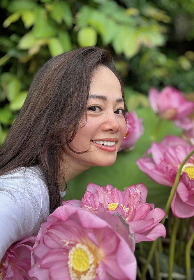 Hạnh phúc muộn màng của diễn viên, trung tá công an Trịnh Huyền - Ảnh 5.