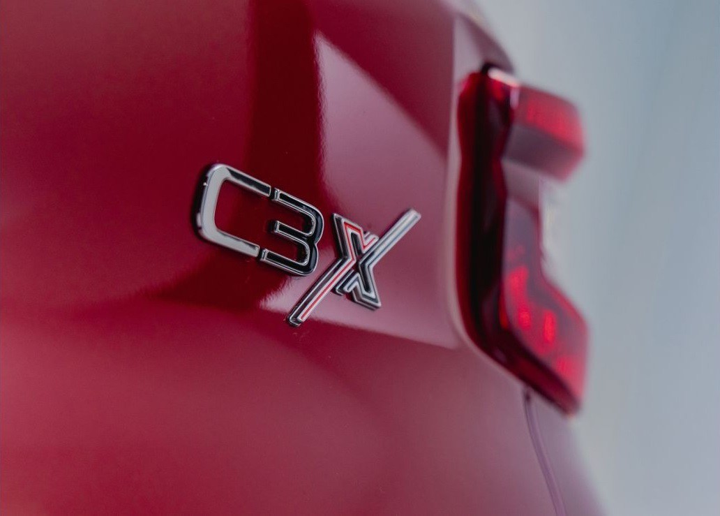 Xe gầm cao SUV hạng B giá 237 triệu đồng thiết kế đẹp sánh ngang Kia Seltos, Honda CR-V, rẻ hơn hẳn Kia Morning, Hyundai Grand i10 có gì đặc biệt khi ra mắt ở Ấn Độ?- Ảnh 4.
