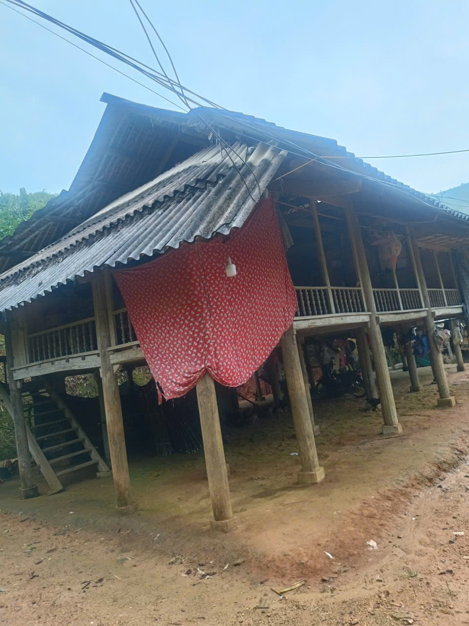 MS 1028: Xót xa gia cảnh nam thanh niên 16 tuổi người Dao bị đa chấn thương sau tai nạn giao thông- Ảnh 5.
