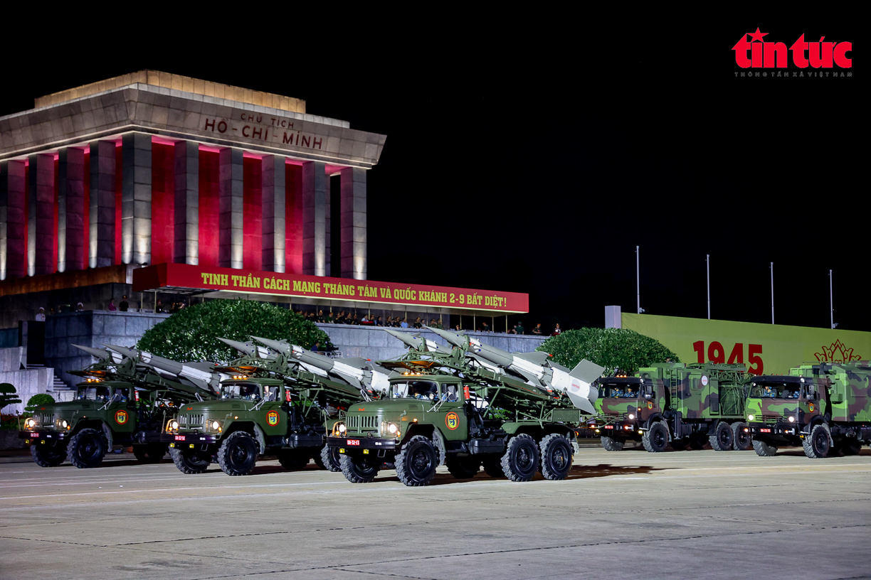 Tổng hợp luyện tối 21/8 diễn ra thành công tốt đẹp - Ảnh 10. Tổng hợp luyện tối 21/8 diễn ra thành công tốt đẹp - Ảnh 10.
