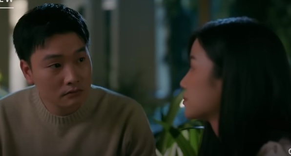 Bị đuổi việc, Oanh quát mắng bé Bắp và chủ động chia tay Tuấn- Ảnh 3. Bị đuổi việc, Oanh quát mắng bé Bắp và chủ động chia tay Tuấn- Ảnh 3.