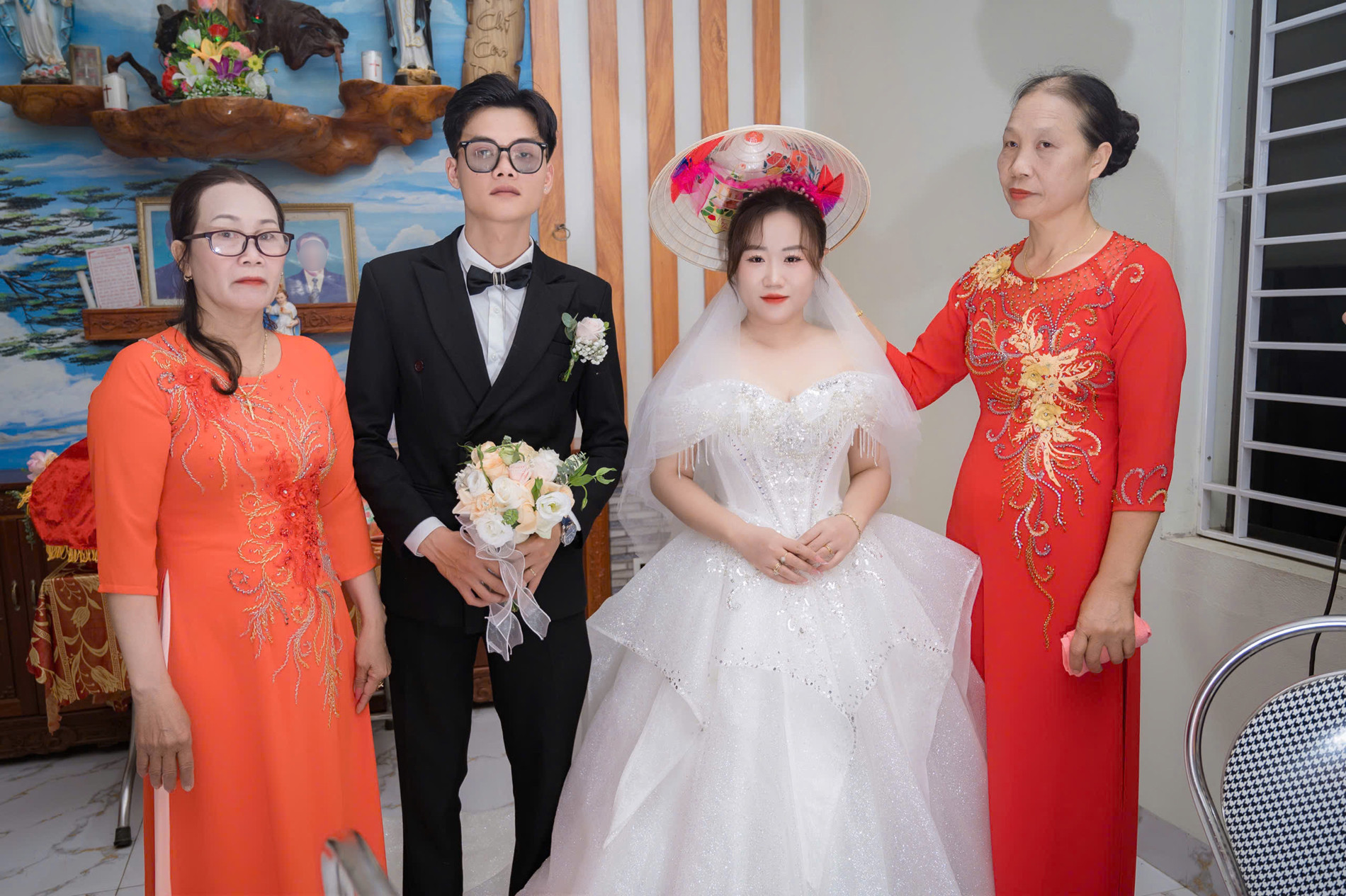 Nàng dâu Nam Bộ lần đầu ăn cỗ cưới ở miền Bắc, bất ngờ thấy món lạ trên mâm - Ảnh 4. Nàng dâu Nam Bộ lần đầu ăn cỗ cưới ở miền Bắc, bất ngờ thấy món lạ trên mâm - Ảnh 4.