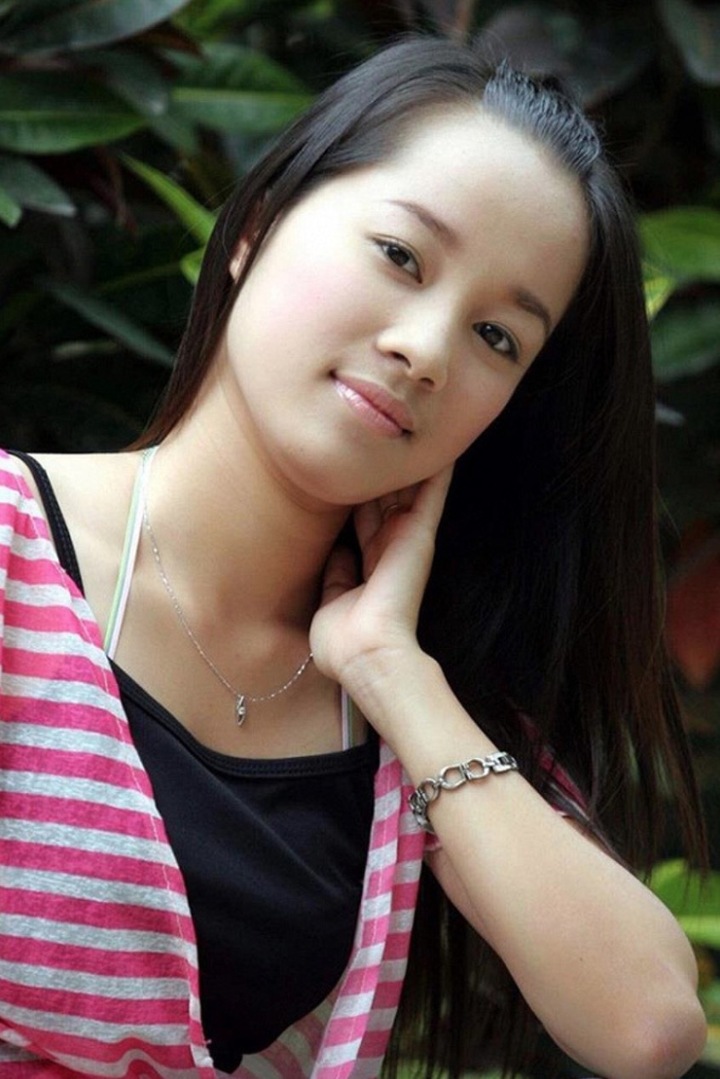 Nữ chính 'Nhật ký Vàng Anh' giờ là Đại úy công an, kín tiếng đời tư ở tuổi 40 - Ảnh 1. Nữ chính 'Nhật ký Vàng Anh' giờ là Đại úy công an, kín tiếng đời tư ở tuổi 40 - Ảnh 1.