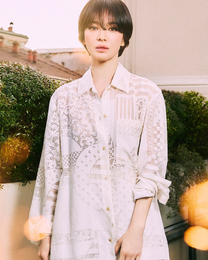 6 năm sau ly hôn, Song Hye Kyo gây 'bỏng mắt' chỉ vì một chi tiết - Ảnh 1. 6 năm sau ly hôn, Song Hye Kyo gây 'bỏng mắt' chỉ vì một chi tiết - Ảnh 1.