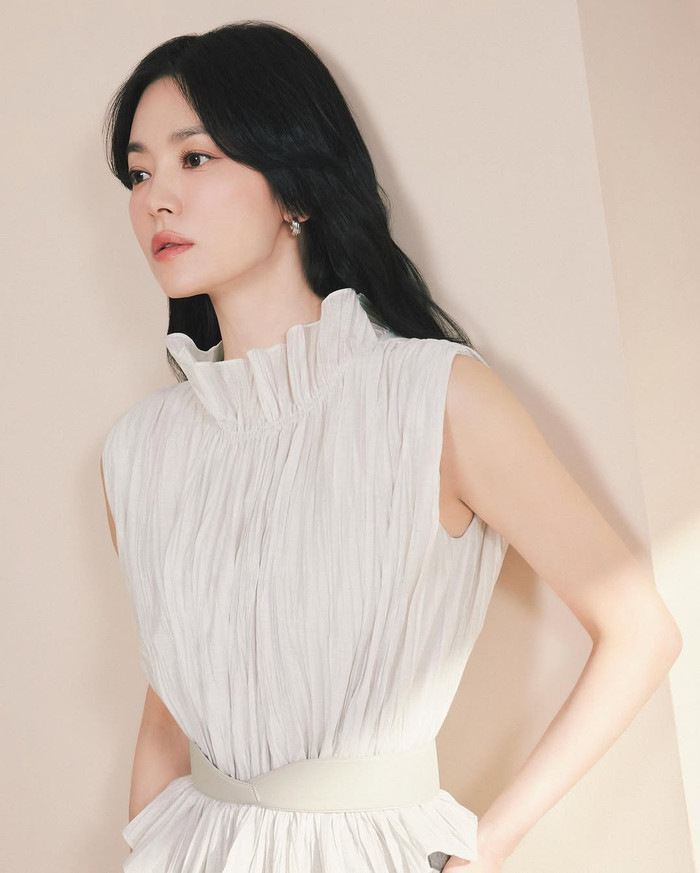 6 năm sau ly hôn, Song Hye Kyo gây 'bỏng mắt' chỉ vì một chi tiết - Ảnh 2. 6 năm sau ly hôn, Song Hye Kyo gây 'bỏng mắt' chỉ vì một chi tiết - Ảnh 2.