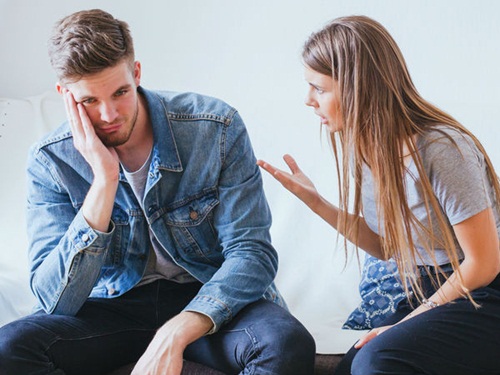 Sốc toàn tập khi chồng thường xuyên nghe bạn, về nhà đề nghị vợ làm những việc này - Ảnh 2.