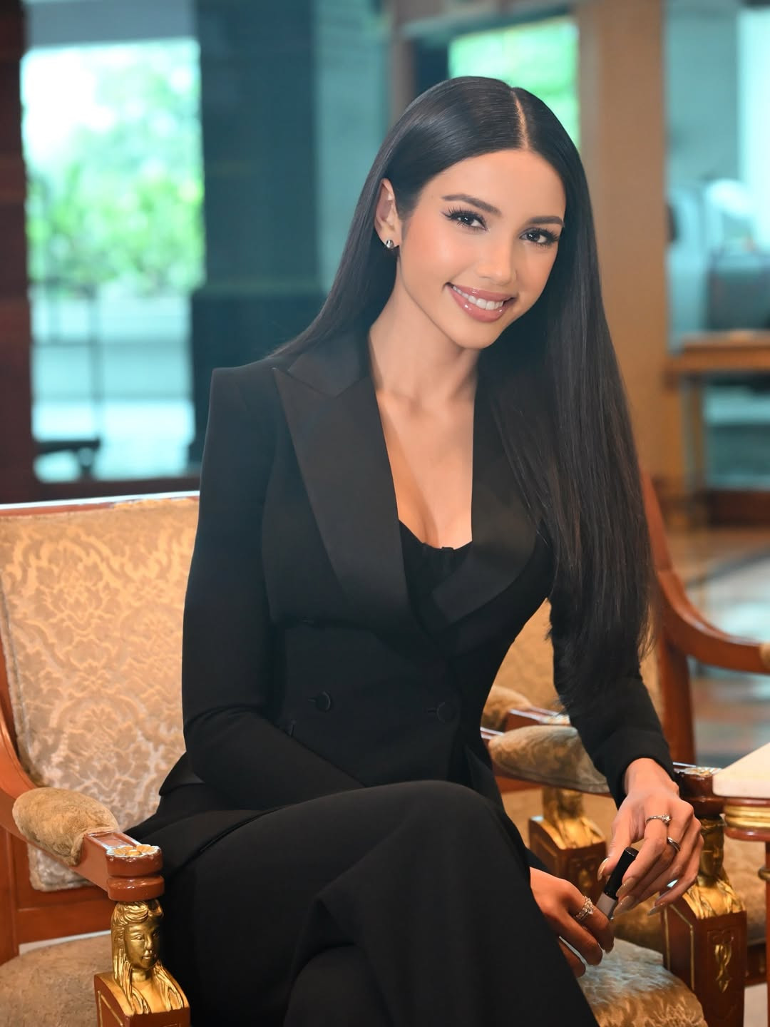 Mỹ nhân mặc đẹp nhất Cannes, giỏi 3 thứ tiếng thắng Miss Universe Thailand 2025 - Ảnh 20. Mỹ nhân mặc đẹp nhất Cannes, giỏi 3 thứ tiếng thắng Miss Universe Thailand 2025 - Ảnh 20.