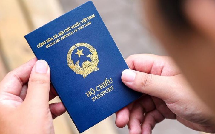 Muốn làm hộ chiếu online (passport online) 2025 được trả tại nhà, người dân chỉ cần thực hiện các bước đơn giản này
