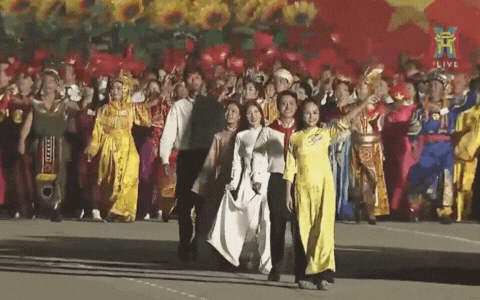 thiet-ke-chua-co-ten-42-1756328545116-175632854612295521655-1756354475136219435095.gif