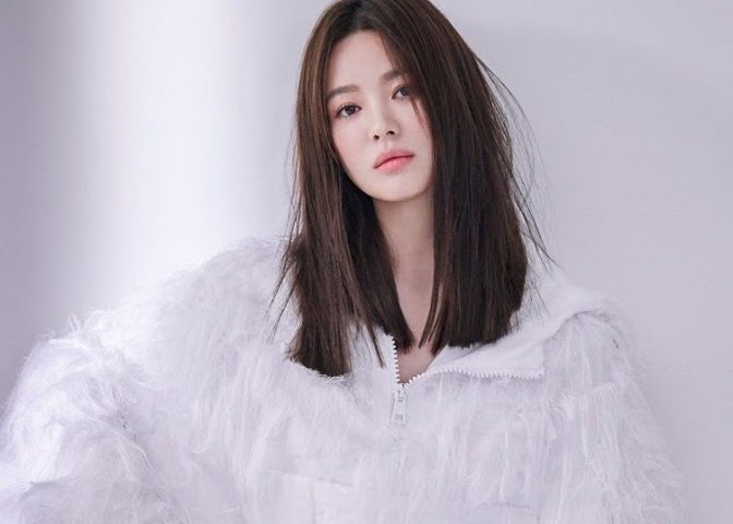 İşte gençliğin en son trendi omuz hizasında saç modeli - Fotoğraf 2. Đây mới là kiểu tóc ngang vai trẻ trung theo xu hướng mới nhất - Ảnh 2.