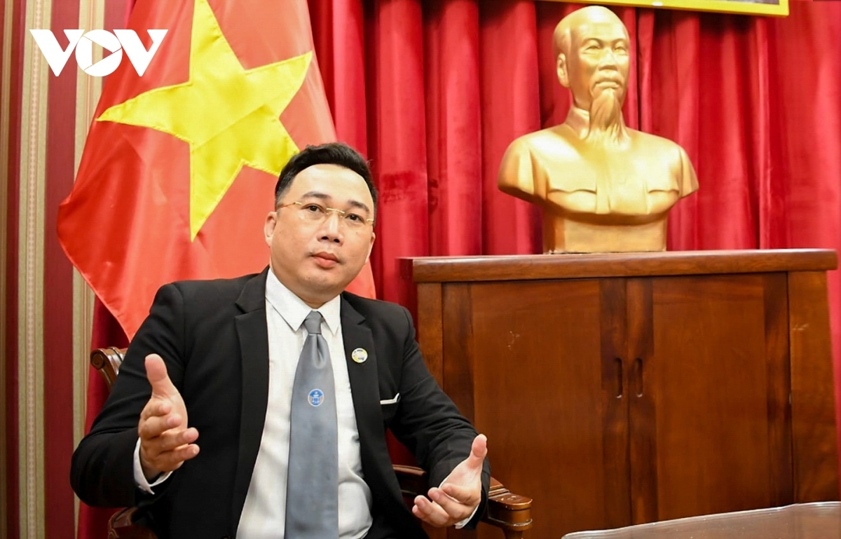 Cháy bãi xe ở cầu Vĩnh Tuy: Chủ phương tiện có được bồi thường? - Ảnh 1. Cháy bãi xe ở cầu Vĩnh Tuy: Chủ phương tiện có được bồi thường? - Ảnh 1.