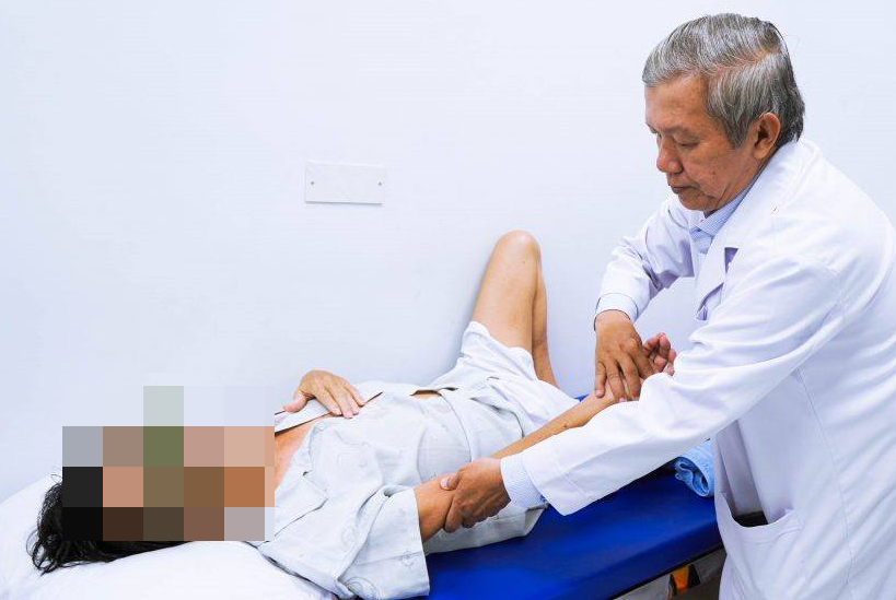 Nam kỹ sư liệt tứ chi vì sai lầm khi nhậu cùng bạn - Ảnh 1. Nam kỹ sư liệt tứ chi vì sai lầm khi nhậu cùng bạn - Ảnh 1.