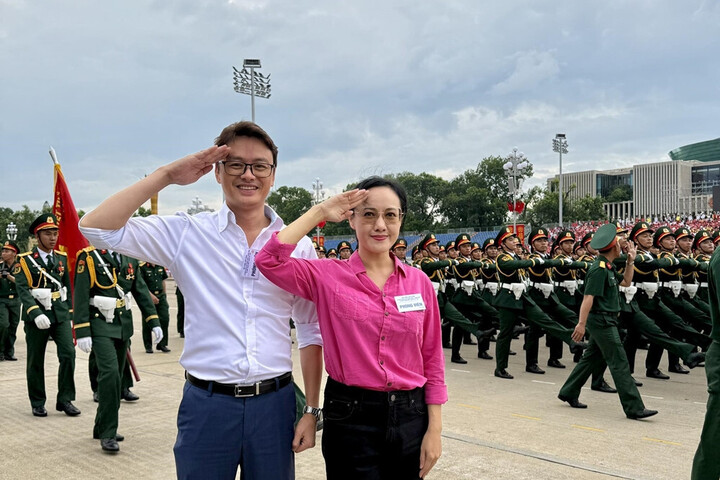 Hai biên tập viên VTV đọc thuyết minh trong lễ diễu binh, diễu hành A80 là ai? - Ảnh 1. Hai biên tập viên VTV đọc thuyết minh trong lễ diễu binh, diễu hành A80 là ai? - Ảnh 1.