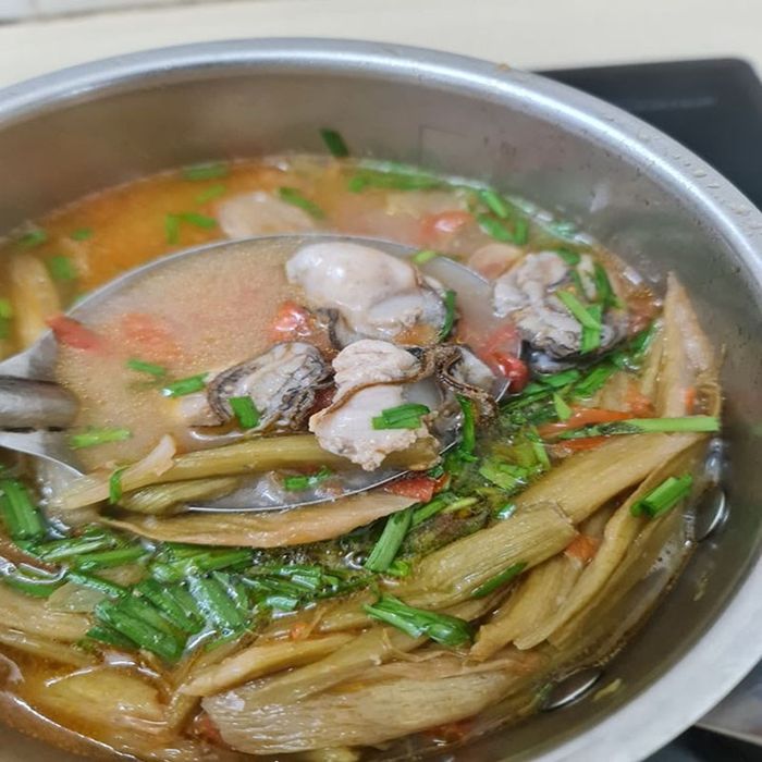 canh-hau-doc-mung-1097957-1754470582003-17544705821111220345875.jpg