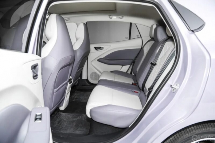 Xe hatchback hạng B giá 235 triệu đồng sánh ngang Mazda 2, rẻ hơn hẳn Kia Morning, Hyundai Grand i10 có gì đặc biệt khi ra mắt ở Trung Quốc?- Ảnh 7.