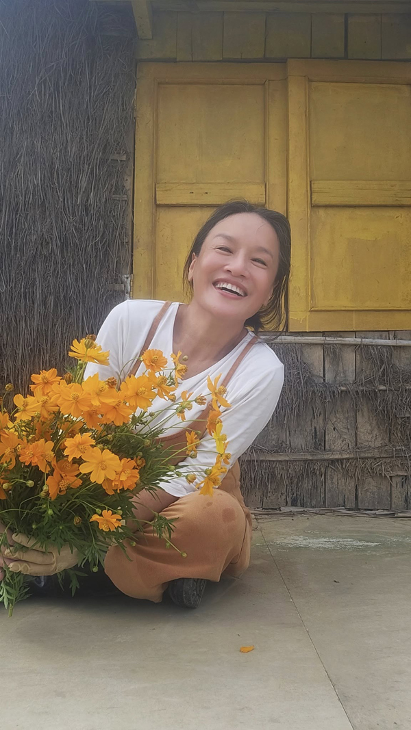 nghe-si-tu-oanh-3-17544930506302125198316.jpg