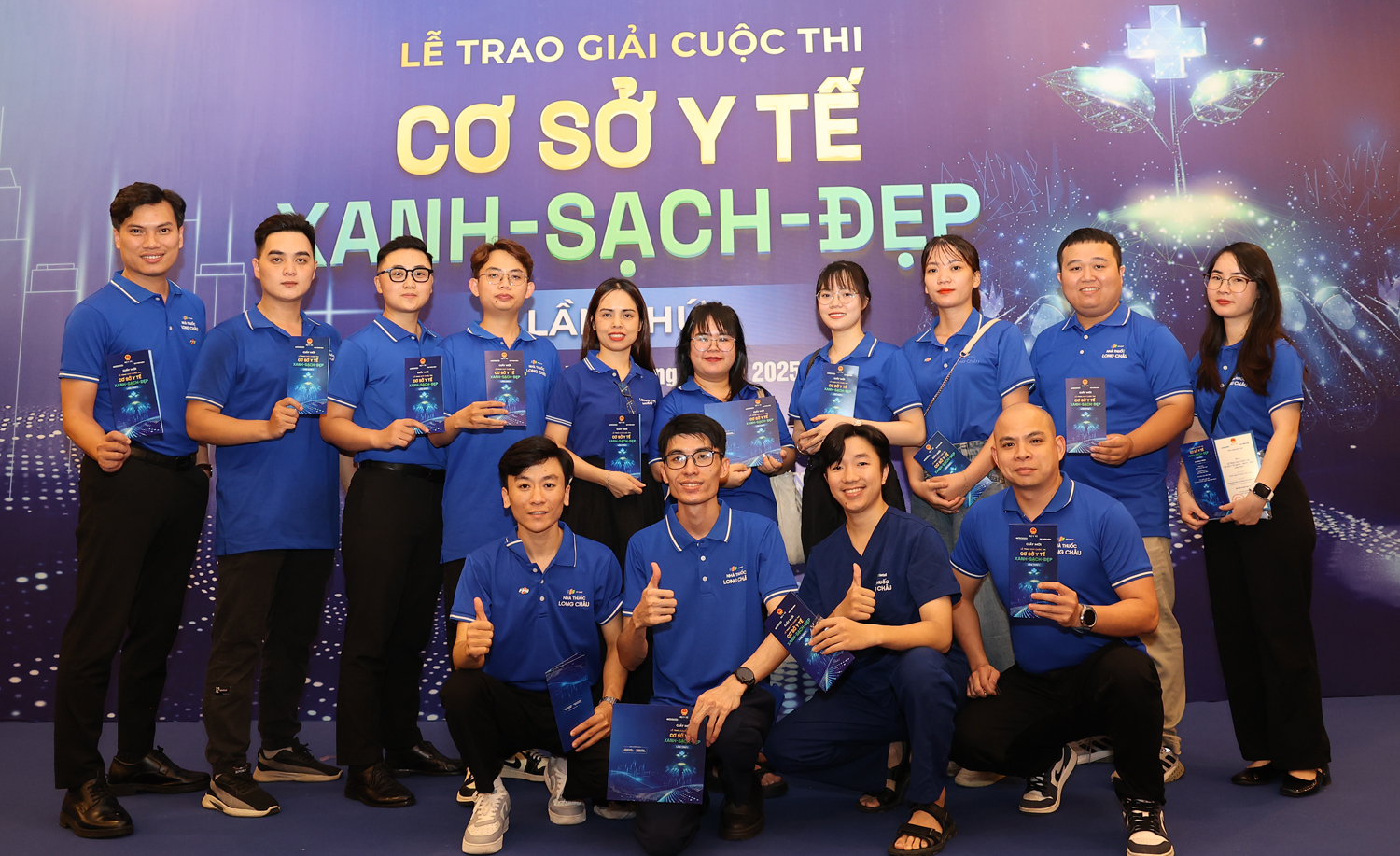 trao-giai-3-17545697903851730988514-1754577106840-1754577106994682940794.jpg