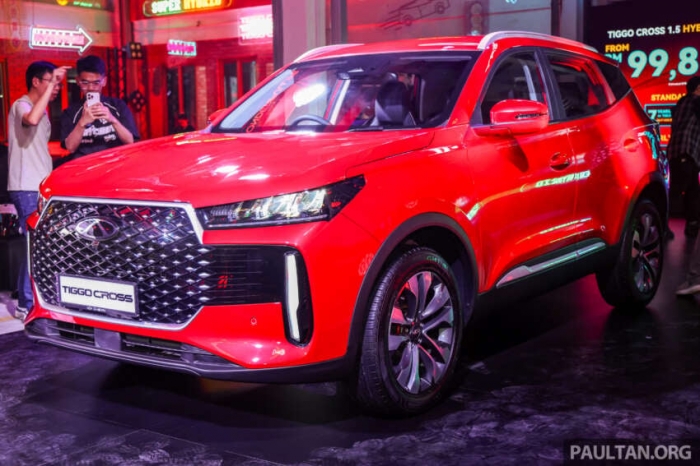 Xe gầm cao SUV hạng B giá 480 triệu đồng đẹp sang chảnh có cả bản hybrid sánh ngang Toyota Corolla Cross, rẻ chỉ như Toyota Vios có gì đặc biệt khi ra mắt ở Malaysia? - Ảnh 2.