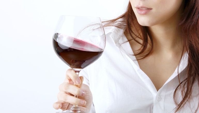 alcohol-17545565040611747408527-1754648544659-17546485449331701024220.jpg