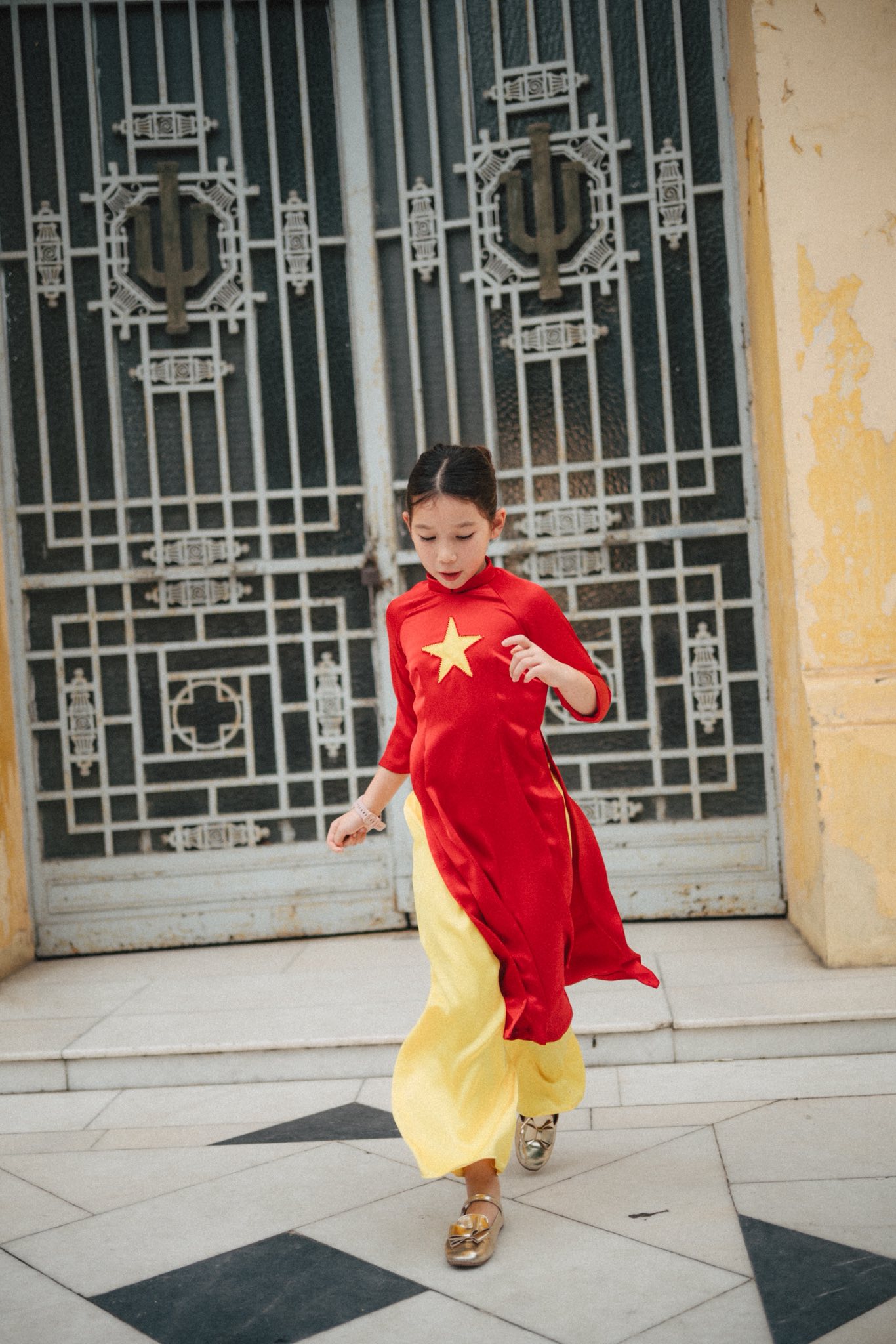 con-gai-ha-anh-2-1756705381628495833128.jpg