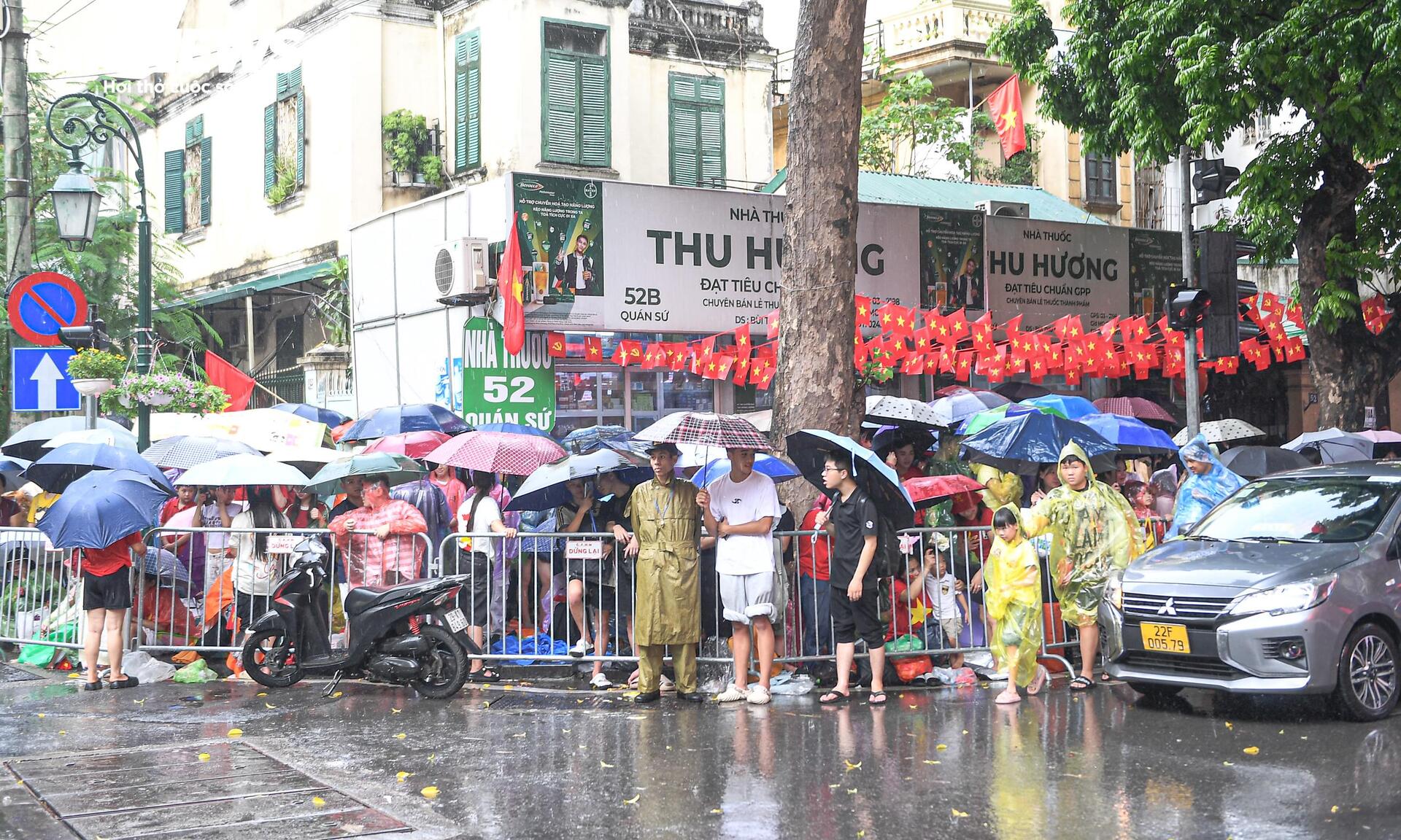 dieu-binh-bien-nguoi-doi-mua-3-15252144-1756718690277-1756718690432601585134.jpg