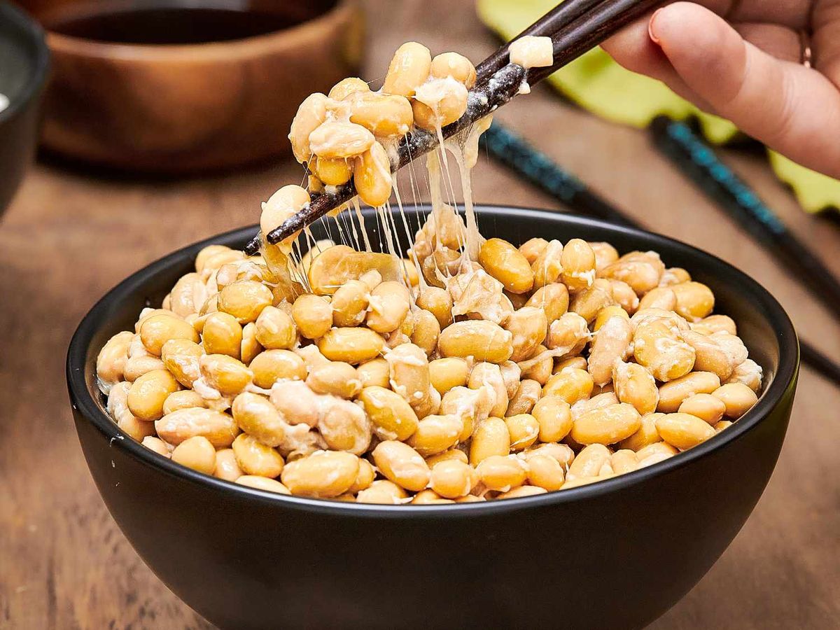 4 thực phẩm màu vàng là 'tứ bảo' cân bằng nội tiết tố, 'chống già' cực nhạy cho nữ giới - Ảnh 1. 4 thực phẩm màu vàng là 'tứ bảo' cân bằng nội tiết tố, 'chống già' cực nhạy cho nữ giới - Ảnh 1.