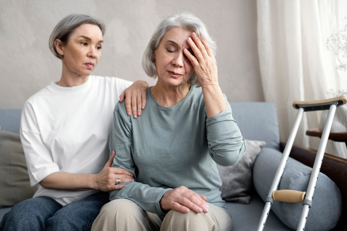 Bố đòi ly hôn tuổi 60, mẹ đồng ý ngay vì lý do khiến con nghẹn lòng