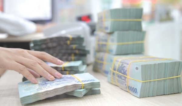 Lãi suất Agribank , BIDV , Vietcombank , VietinBank mới nhất: Gửi 200 triệu đồng lãi bao nhiêu? - Ảnh 2.