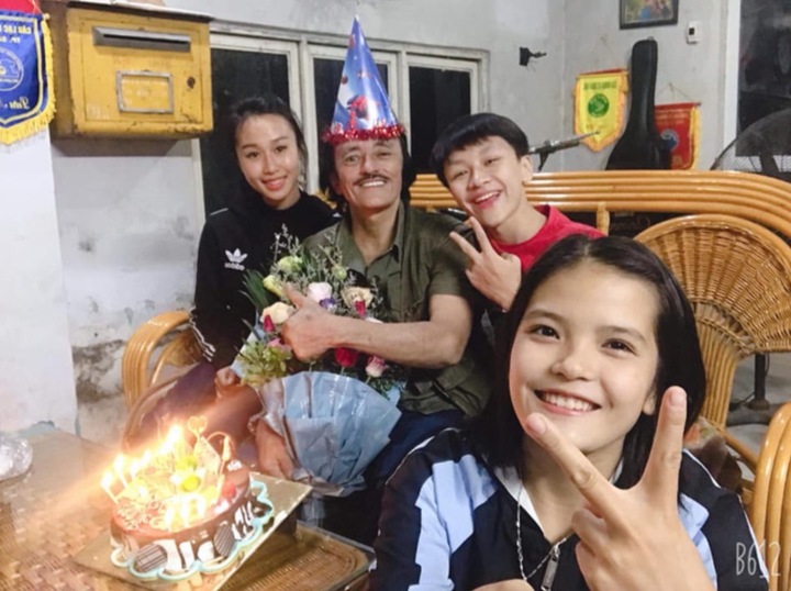 Cuộc đời trái ngược của cặp bài trùng nổi tiếng nhất 'Gặp nhau cuối tuần' - Ảnh 5. Cuộc đời trái ngược của cặp bài trùng nổi tiếng nhất 'Gặp nhau cuối tuần' - Ảnh 5.