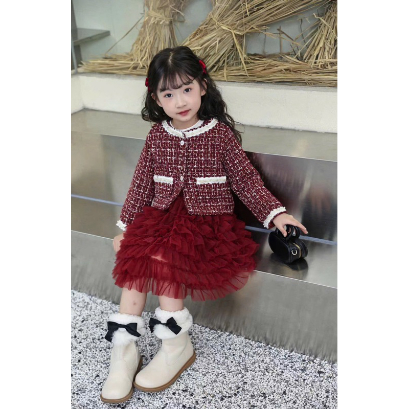 Jak sladit teplé a roztomilé podzimní a zimní oblečení pro dívky - Foto 3. Cách phối đồ thu đông ấm áp, xinh xắn cho bé gái - Ảnh 3.