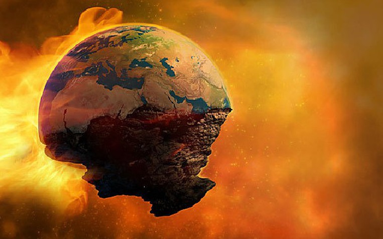 f0050442-endoftheworld2cartwork580-17579240969311197200167-3-0-365-580-crop-1757924120417199818162-1757940765849-1757940766283517221234.jpg