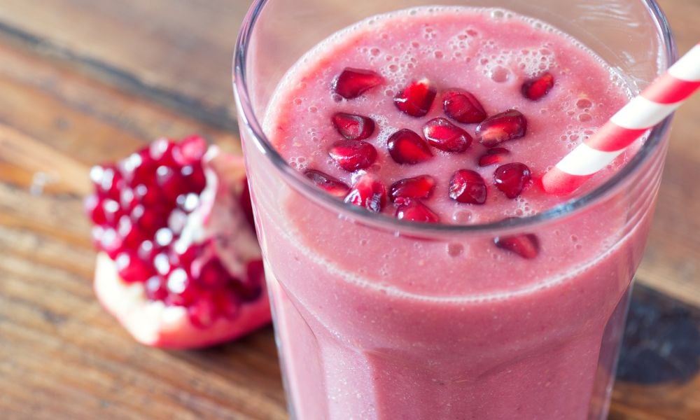 Lựu vào chính vụ: Món ngon bổ dưỡng giúp tăng cường trí nhớ và kiểm soát đường huyết - Ảnh 3. Lựu vào chính vụ: Món ngon bổ dưỡng giúp tăng cường trí nhớ và kiểm soát đường huyết - Ảnh 3.