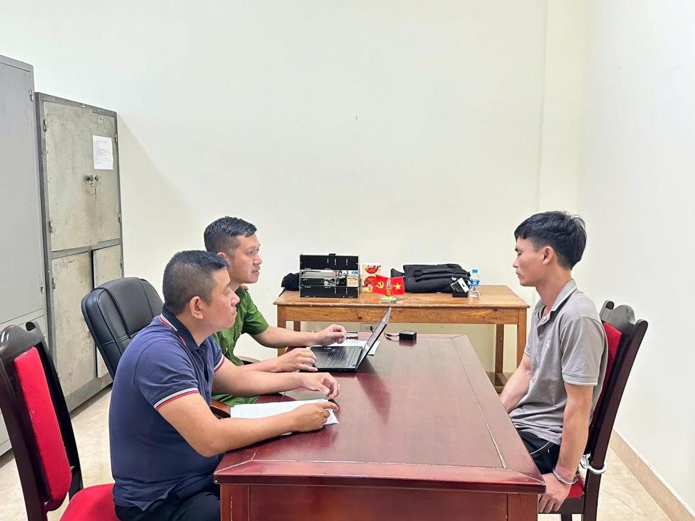 Hành trình 72 giờ truy bắt hai 'siêu trộm' - Ảnh 3. Hành trình 72 giờ truy bắt hai 'siêu trộm' - Ảnh 3.