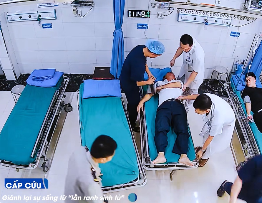 Nhồi máu cơ tim cấp: Người đàn ông 57 tuổi được cứu sống trong gang tấc - Ảnh 1.