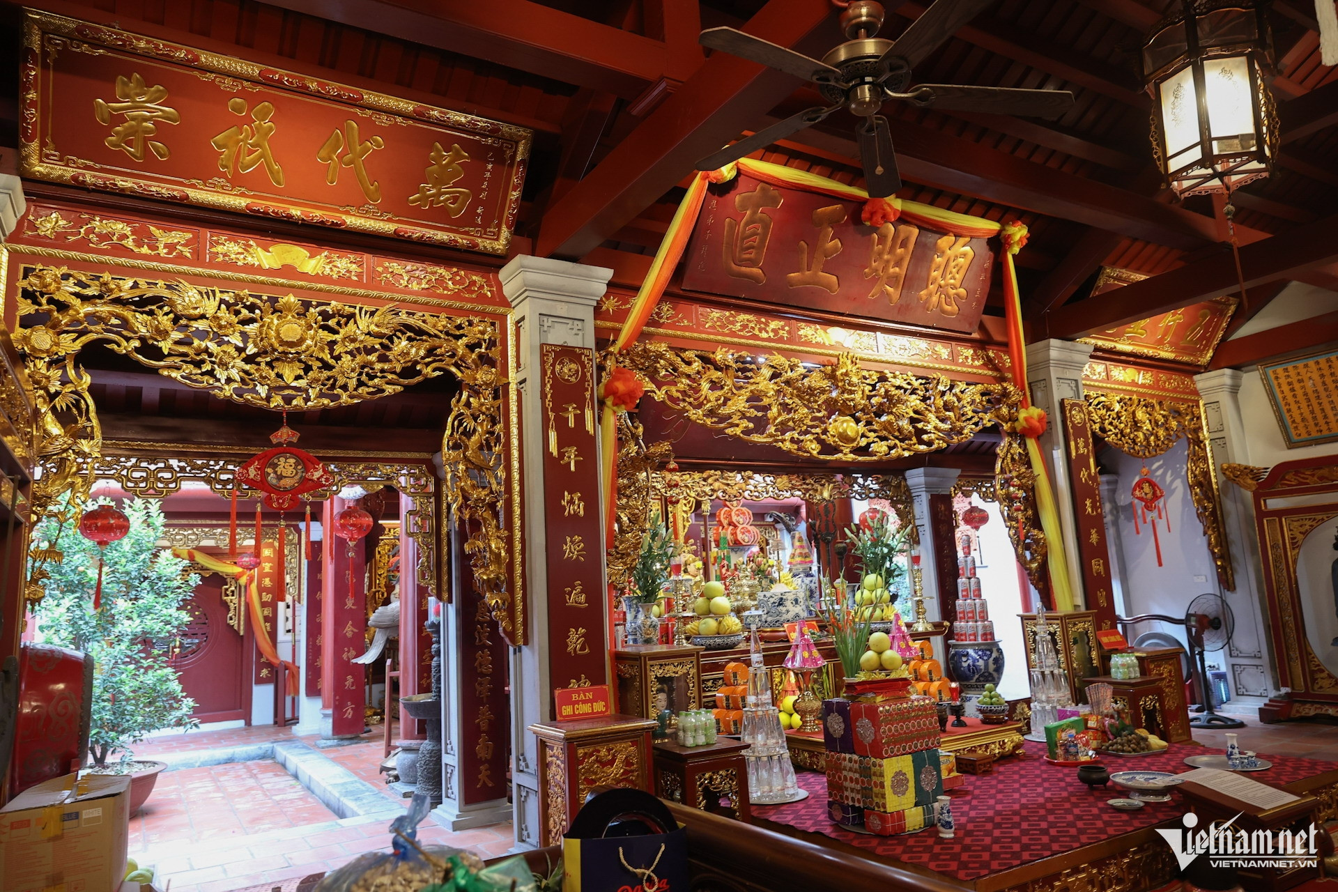 Khám phá từng góc nhỏ của ngôi đền duy nhất thờ thần lửa giữa lòng phố cổ Hà Nội - Ảnh 12.