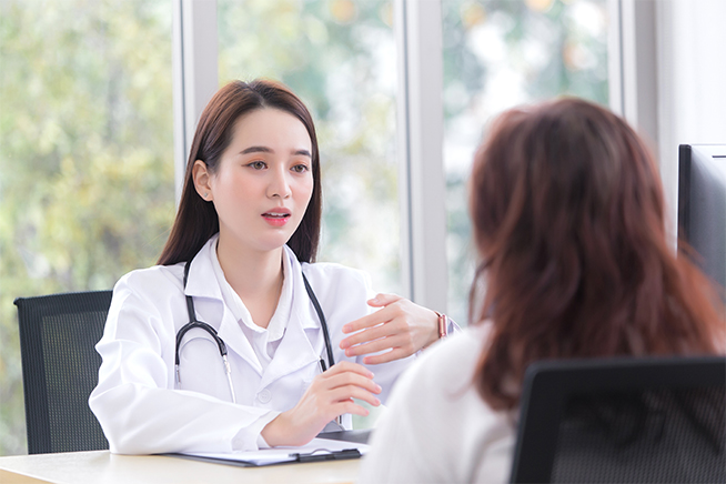 Thật bất ngờ, mãn kinh có thể làm thay đổi giọng nói của phụ nữ- Ảnh 3. Thật bất ngờ, mãn kinh có thể làm thay đổi giọng nói của phụ nữ- Ảnh 3.